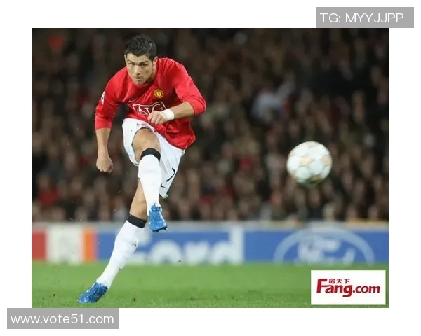 足球球星风采：聚焦明星球员独特魅力与精彩瞬间