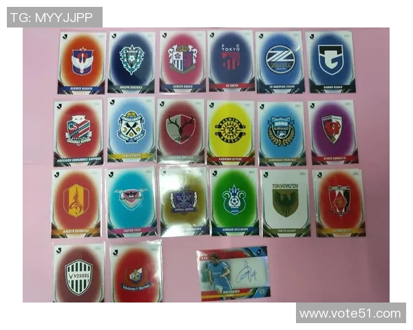 如何制作自制足球球星卡包并提升收藏价值的实用指南